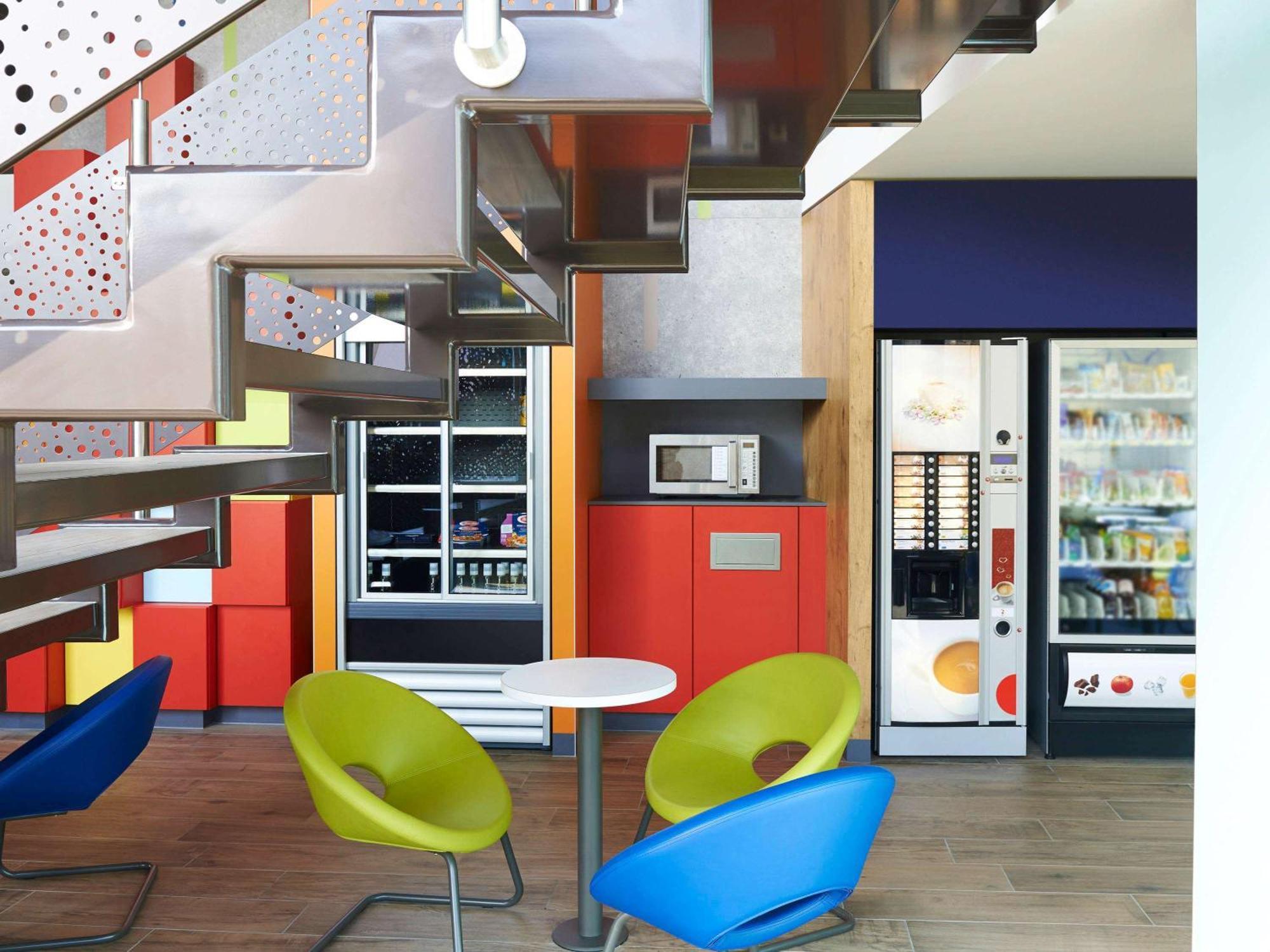 Ibis Budget Basel City Exterior foto
